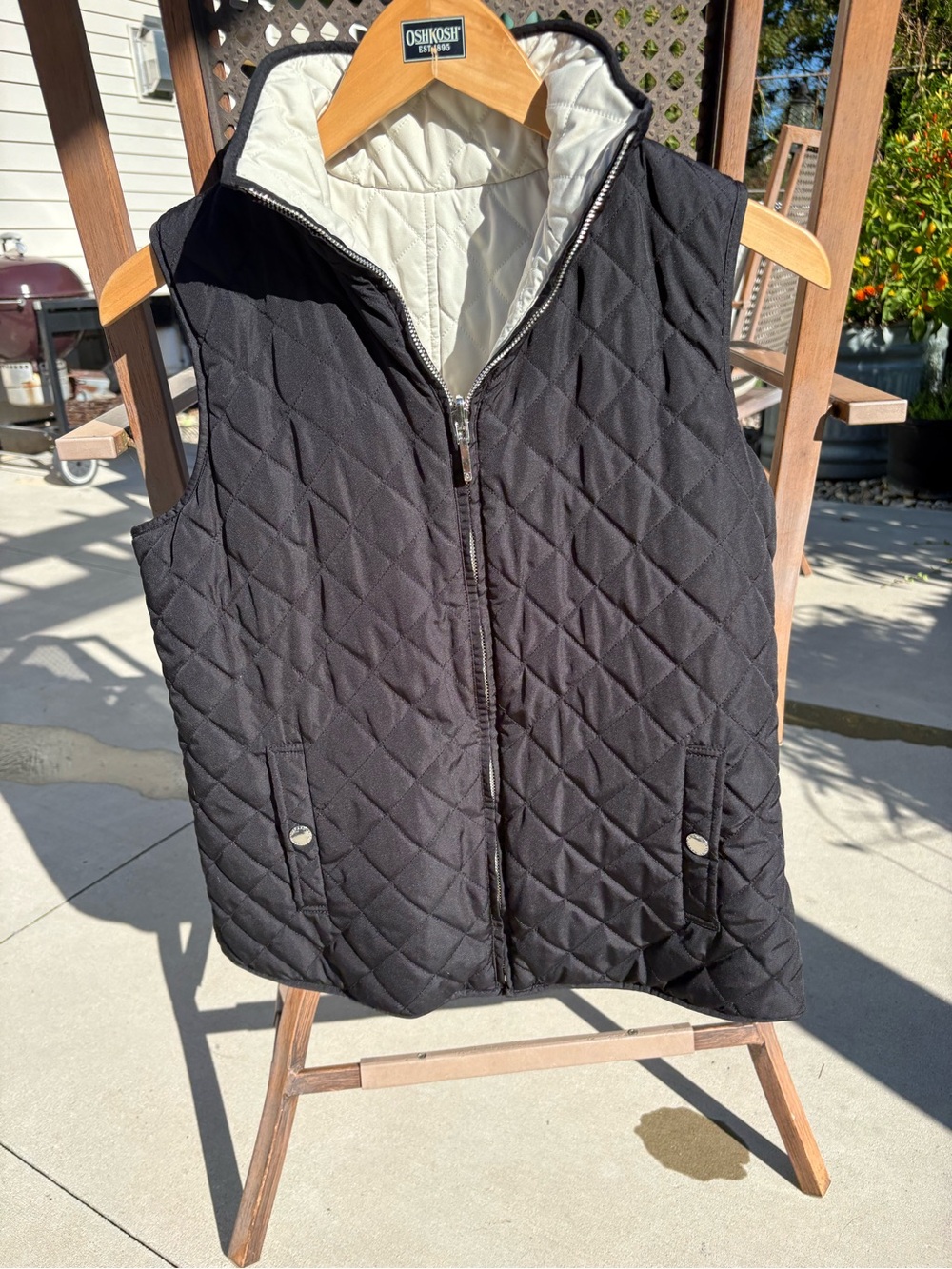 Women’s Lauren Ralph Lauren Quilted Reversible Vest- Black/White size Small
